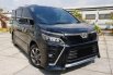 Mobil Toyota Voxy 2020 dijual, DKI Jakarta 5