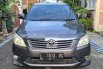 Toyota Kijang Innova V A/T Gasoline 2012 Abu-abu 1