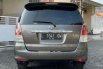 Jual Toyota Kijang Innova V 2010 harga murah di Jawa Timur 3