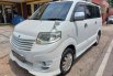 Suzuki APV SGX Luxury AT 2011 Putih 2