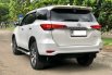 Toyota Fortuner 2.4 VRZ AT 2017 Putih 5