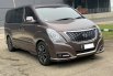 Hyundai H-1 Royale Diesel at 2018 Coklat 2