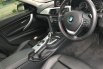 BMW 3 Series 328i 2014 Putih 9