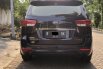 Kia Grand Sedona Ultimate 2017 Biru 3