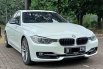 BMW 3 Series 328i 2014 Putih 1