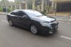 Toyota Camry 2.5 V 2016 Hitam PROMO 2