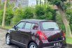 Suzuki Swift ST Automatic Istimewa 2