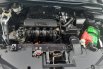 Honda HR-V 2016 Abu-abu 7