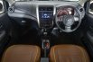 JUAL Daihatsu Ayla 1.2 R AT 2021 Kuning 11