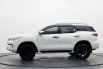 Toyota Fortuner 2.4 VRZ AT 2018 6