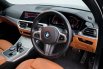 BMW 3 Series Sedan 2019 Hitam 5