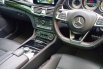 Mercedes-Benz CLS CLS 400 2015 Putih mutiara 4