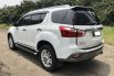 Isuzu MU-X Premiere AT 2017 Putih 5