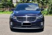 Kia Grand Sedona Ultimate 2017 Biru 1