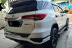 Toyota Fortuner VRZ TRD 2.4 Diesel AT ( Matic ) 2020 Putih Km Low 15rban Good Condition Siap Pakai 5