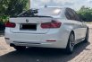 BMW 3 Series 328i 2014 Putih 5