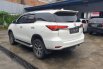 Toyota Fortuner VRZ 2.4 AT 2017 KM Low 6