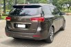 Kia Grand Sedona Ultimate AT 2017 Coklat 6