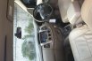 Toyota Innova G Luxury manual 2.0 AT 2014 7