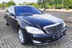 Mercedes-Benz S-Class S 500L Highest Type 3TV Km48rb Record Benz Resmi Dari Baru Plat N FullOrsinil  1