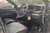 SUZUKI XL7 1.5 ALPHA AT MATIC 2022 HITAM 8