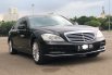 Mercedes-Benz S-Class S 300 L 2011 Hitam 1