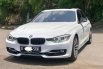 BMW 3 Series 328i 2014 Siap Pakai 3