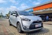TOYOTA SIENTA 1.5 V AT MATIC 2017 SILVER TERAWAT ISTIMEWA 3