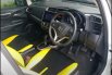 Honda Jazz RS CVT 2015 SUV 6