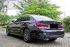 BMW Bagus Murah Bintaro BMW 330i M Sport EditionFirst Hand - Sunroof Like New 2
