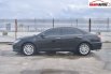 Toyota Camry 2.5 V Tahun 2015 Facelift Automatic Hitam Metalik 2