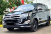 Toyota Venturer 2.0 A/T BSN 2017 hitam matic bensin km60rban cash kredit proses bisa dibantu 3