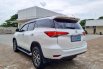 Toyota Fortuner 2.4 VRZ AT 2017 Putih Istimewa Terawat 18