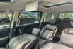 Nissan Elgrand 3.5 Highway Star AT 2013 Silver 9
