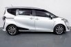Toyota Sienta Q AT 2017 Silver 5