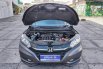 Honda HR-V E CVT 2018 Abu-abu Pajak Panjang 12