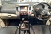 Mitsubishi Pajero Dakar Tahun 2012 Warna Putih metalik  5