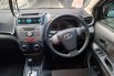 Toyota Avanza Veloz 6