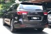 KIA GRAND SEDONA ULTIMATE AT COKLAT 2017 MPV TERBAIK!! 6