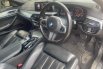 BMW 5 Series 530i 2020 Hitam 7