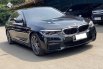 BMW 5 Series 530i M Sport AT 2020 Hitam 3