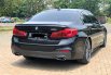 BMW 5 Series 530i 2020 Hitam 6