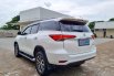 Toyota Fortuner 2.4 VRZ AT 2017 5
