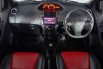 Toyota Yaris S TRD Sportivo MT 2012 Hitam 14