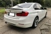 BMW 3 Series 328i AT 2014 Putih 4