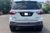 Isuzu MU-X Premiere 2017 Putih 4