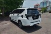 Toyota Kijang Innova V A/T Diesel 2020 Putih facelift 4