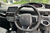 Toyota Sienta V Matic 2017 9