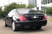 Mercedes-Benz S-Class S 300 L 2011 Hitam 5