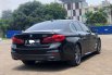 BMW 5 Series 530i M Sport 2020 Hitam 5